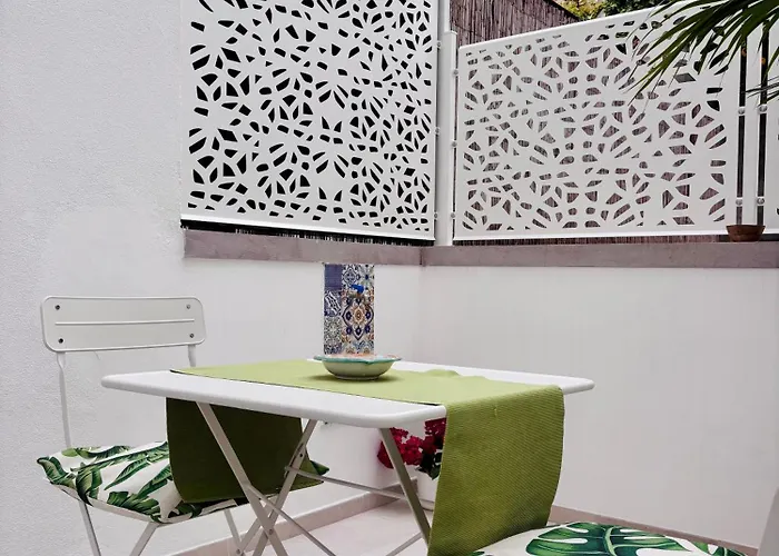 Villa Apollo B&B Oda ve Kahvaltı Capri